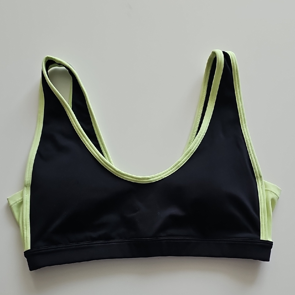 GAPfit Black and Green Women's Sports Bra